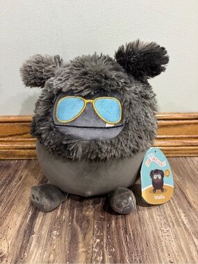 Squishmallows Wallis Bigfoot Ultra Rare 8” NWT